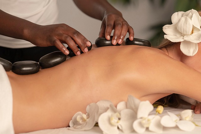 韩国欧巴SPA · 韩国男技师上门按摩女性专属护理
